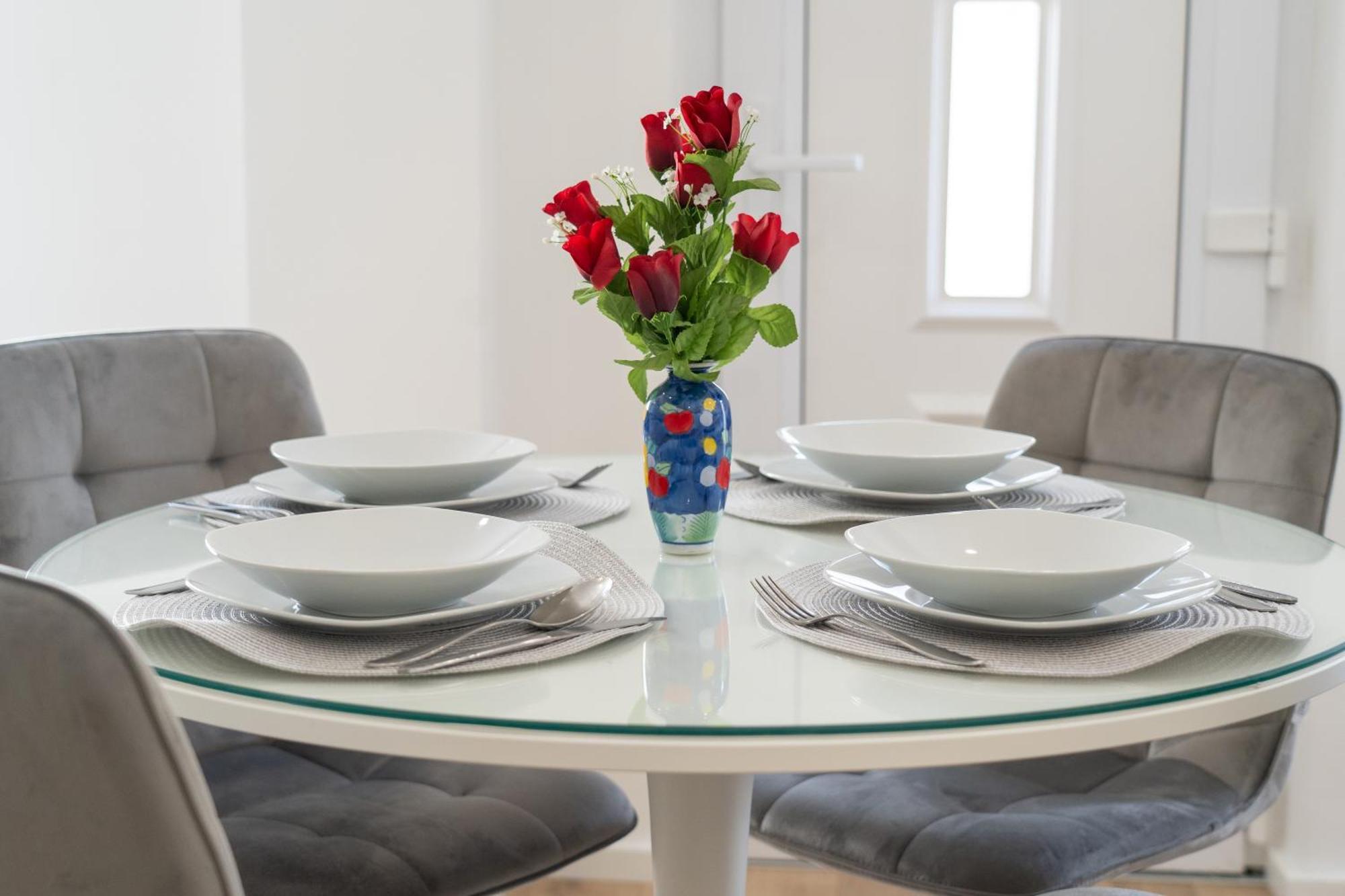 Apartment Kristina Dujmovic Baška Voda Oda fotoğraf